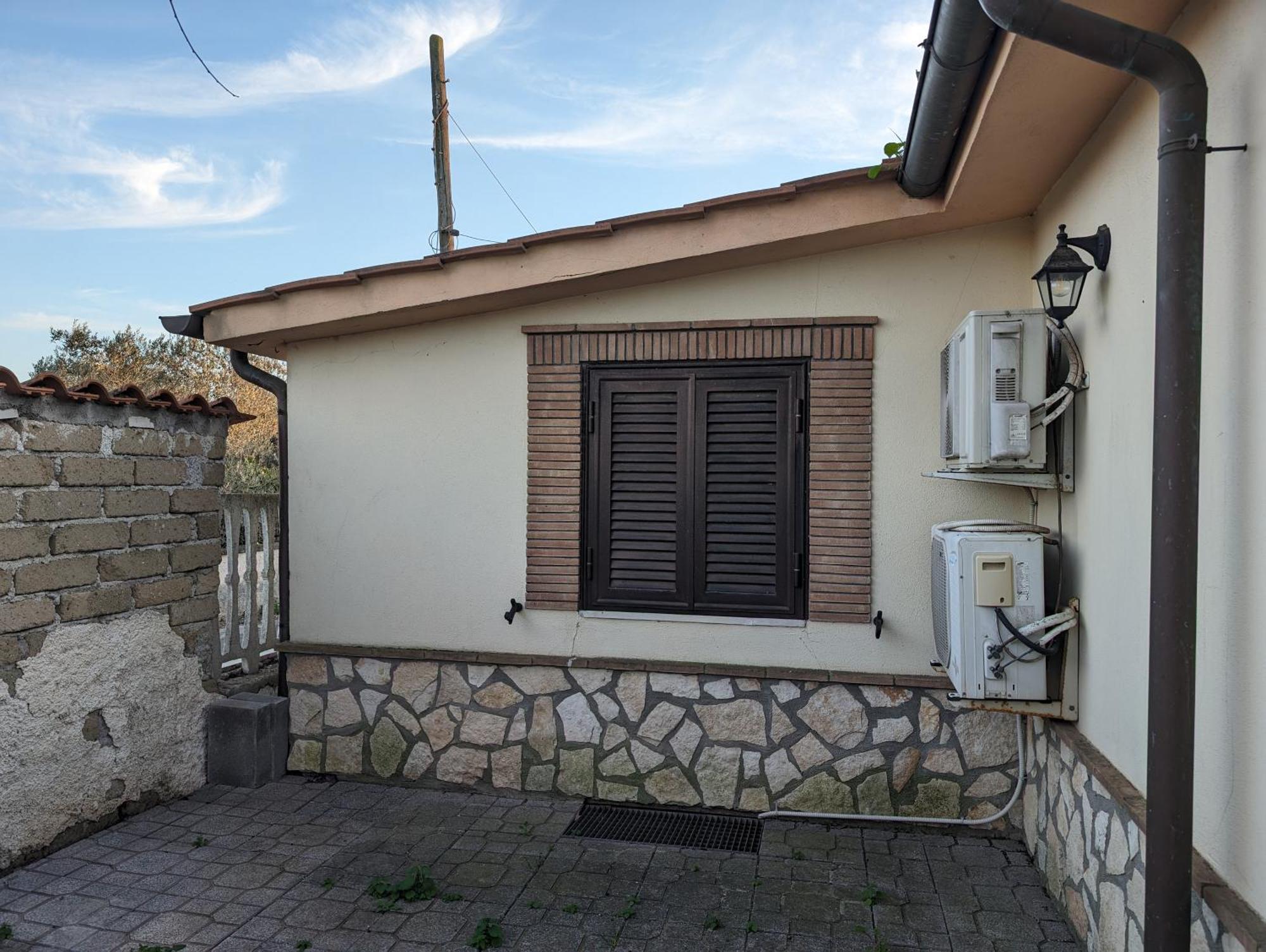 Holiday home La Del Gelso Bianco Aprilia